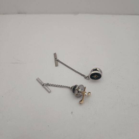 2 vintage  tie tacks. Golf and onyx - Picture 2 of 2